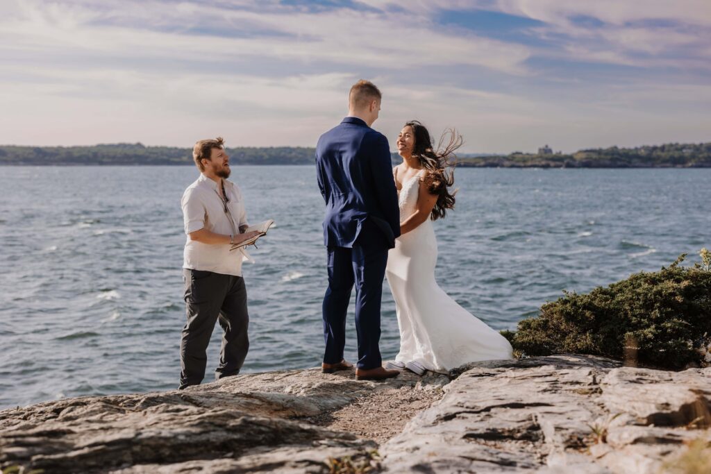 Elopement along the Rhode Island coast.