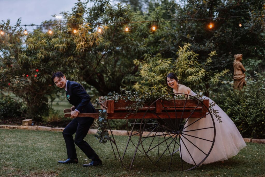 Oak-Valley-Vineyards- San Antonio TX-Micro wedding _www.ezelopements.com