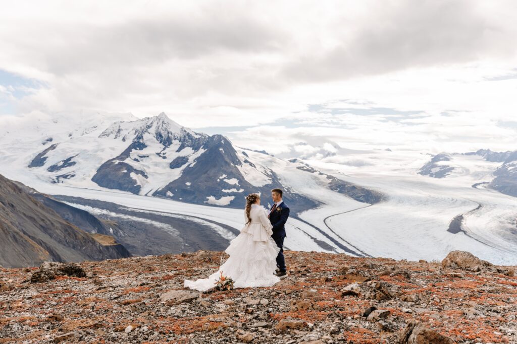 A beautiful Alaskan mountain wedding. 