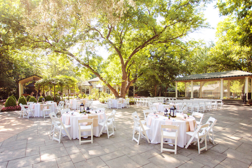 The Sanford House, a Texas Luxury wedding venue, staged for a reception.